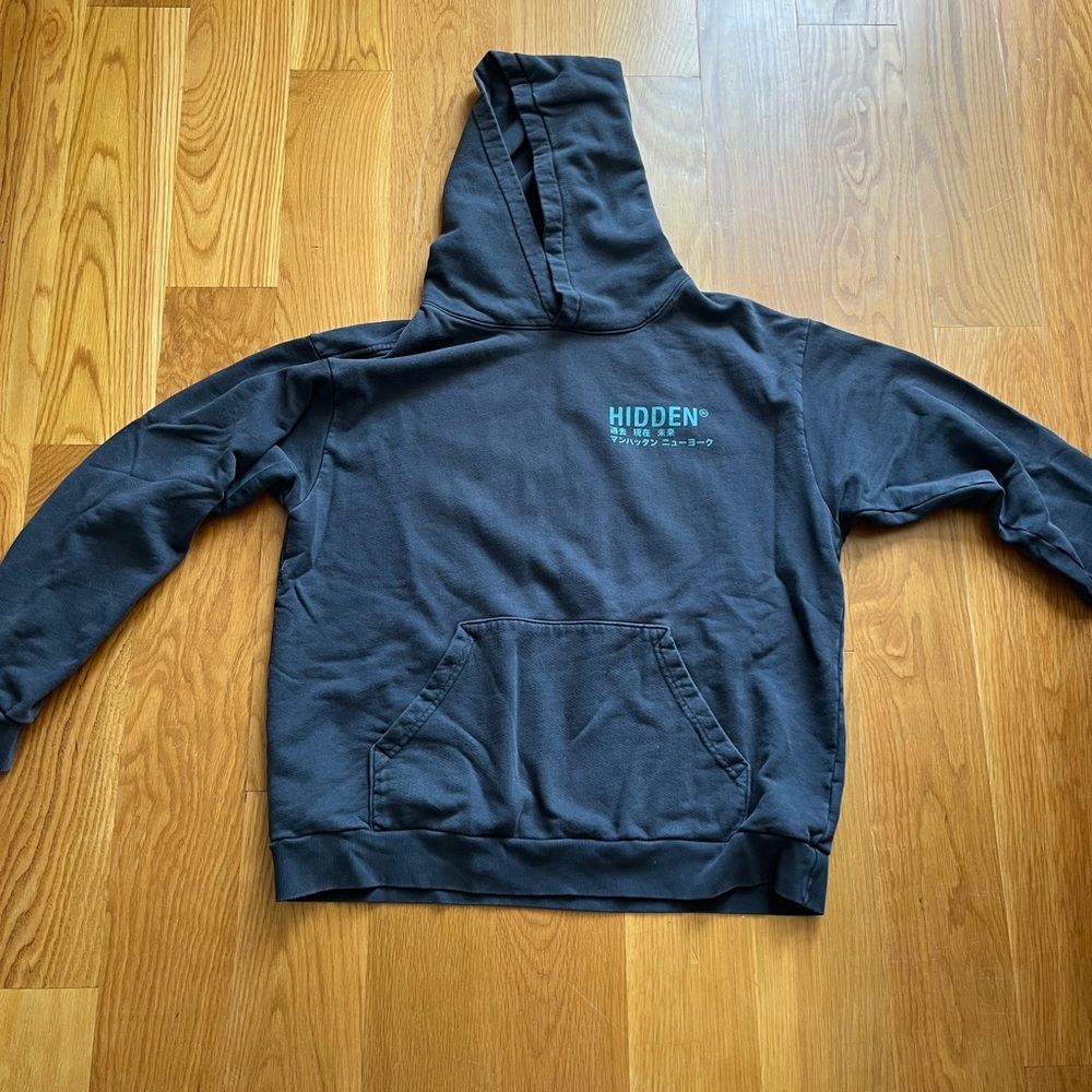 HIDDEN NY grey hoodie - size large